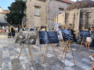 1752345157_SREBRENICA-IZLOZBA-33