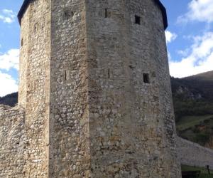 11178579_10206830076176593_1803717123_n-001