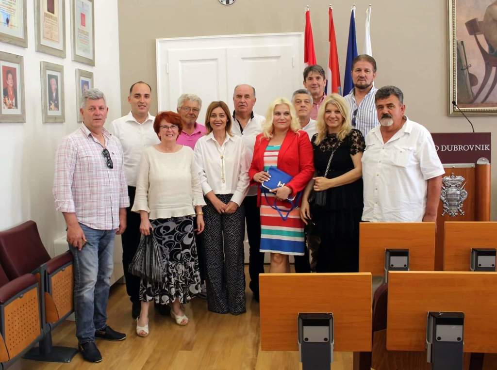 received_477487699720028